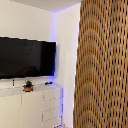 Souterrain Fewo, Europapark, Netflix, 2Xtv Apartment Mietersheim Ngoại thất bức ảnh