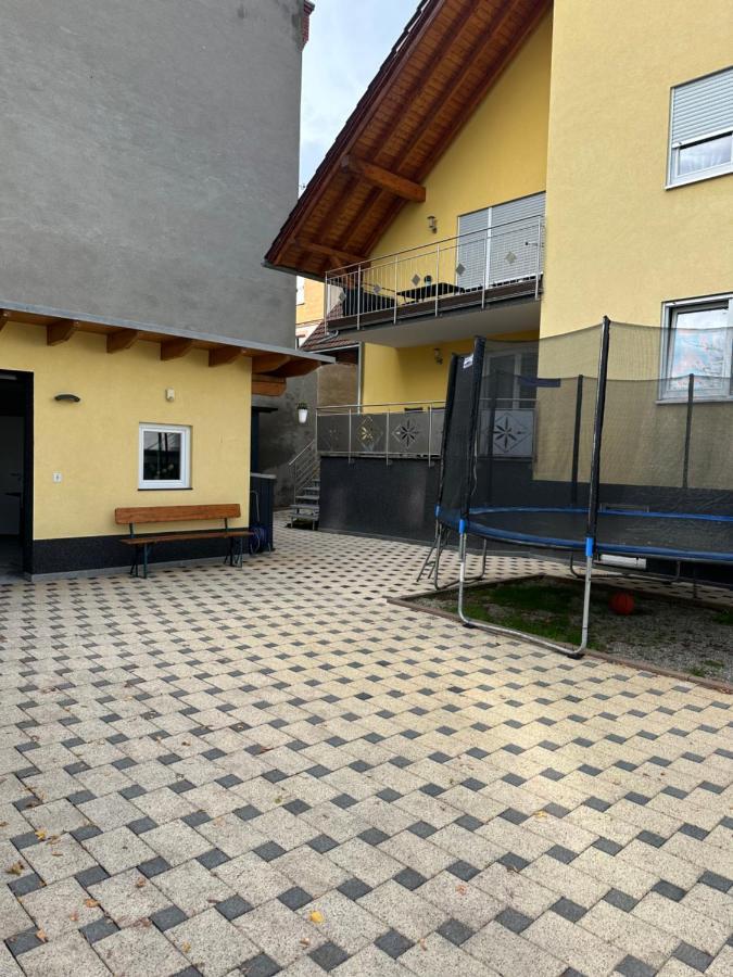 Souterrain Fewo, Europapark, Netflix, 2Xtv Apartment Mietersheim Ngoại thất bức ảnh