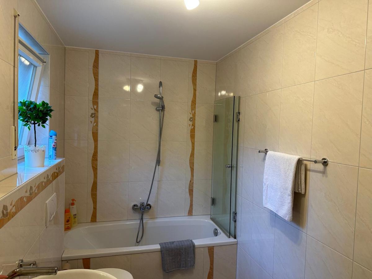 Souterrain Fewo, Europapark, Netflix, 2Xtv Apartment Mietersheim Ngoại thất bức ảnh